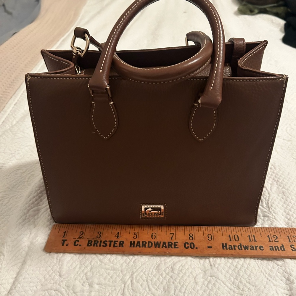 Vintage Dooney and Bourke Great Condition